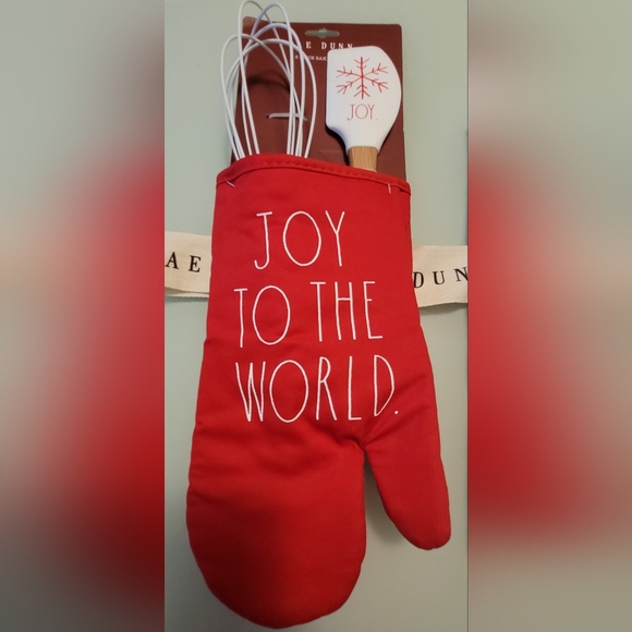 Rae Dunn Christmas Kitchen Bundle - Picture 2 of 5